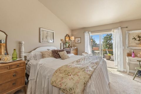 Tiny photo for 10704 Kestrel Road, Klamath Falls, OR 97601 (MLS # 220219984)