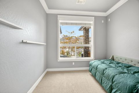 Tiny photo for 4742 Hathaway Drive, Medford, OR 97504 (MLS # 220211728)