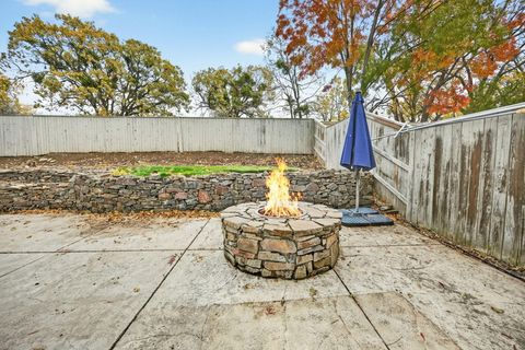 Tiny photo for 4742 Hathaway Drive, Medford, OR 97504 (MLS # 220211728)