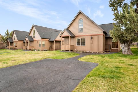 8588 Red Wing Lane Redmond OR 97756