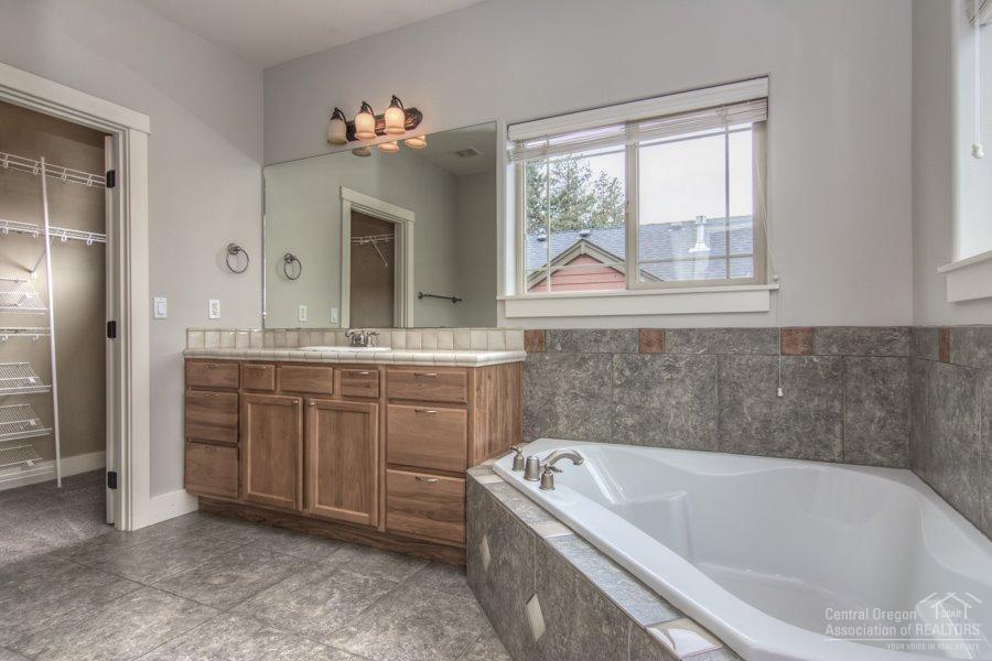 Summerhill - Residential