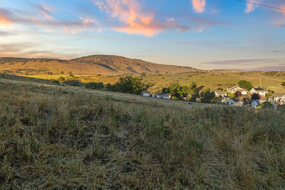 Klamath Falls -The Terraces - Residential