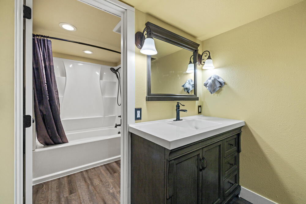 Klamath Falls -The Terraces - Residential