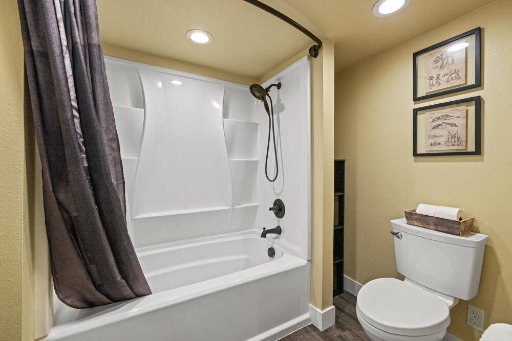 Klamath Falls -The Terraces - Residential