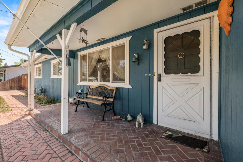 Eastmount - Residential