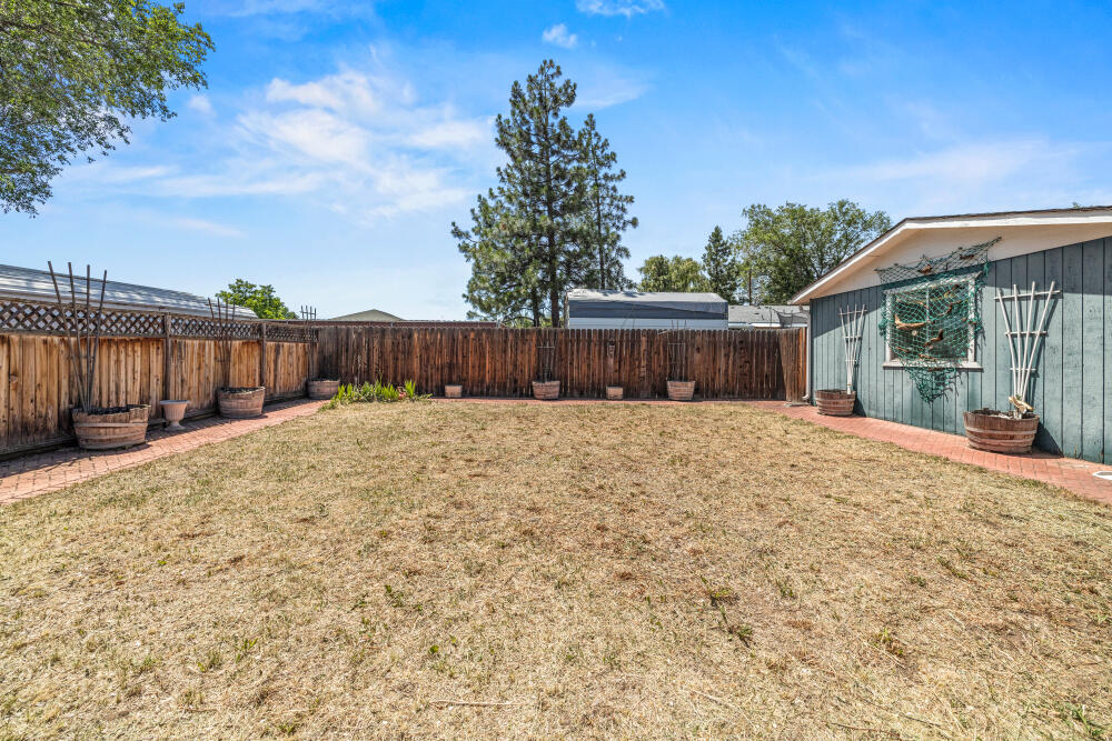 Eastmount - Residential