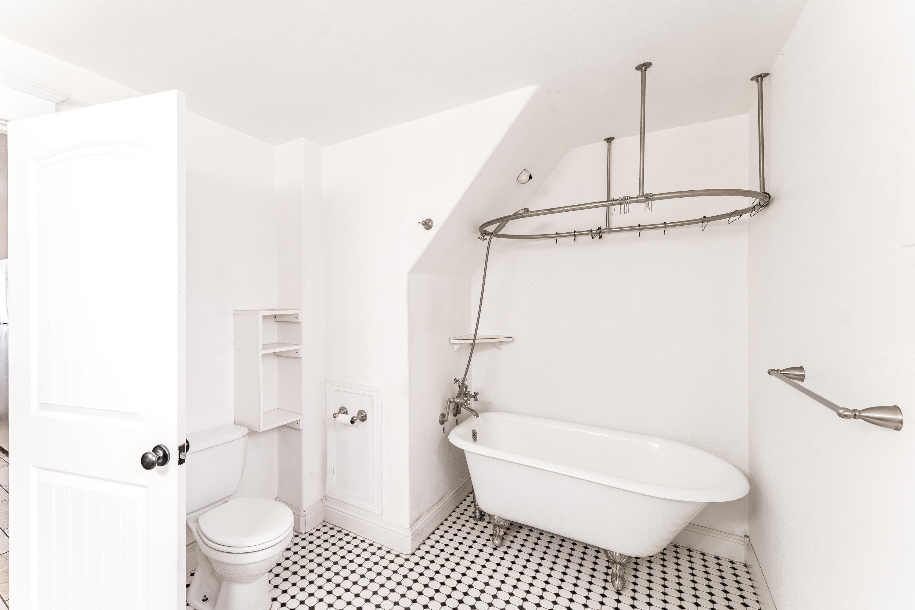 Monroe Hodges - Residential