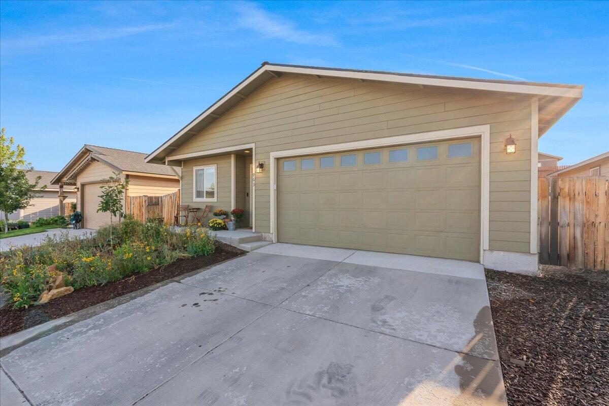 Strawberry Heights - Residential