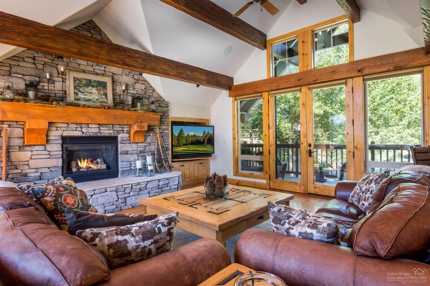 Fairway Point Villag - Residential