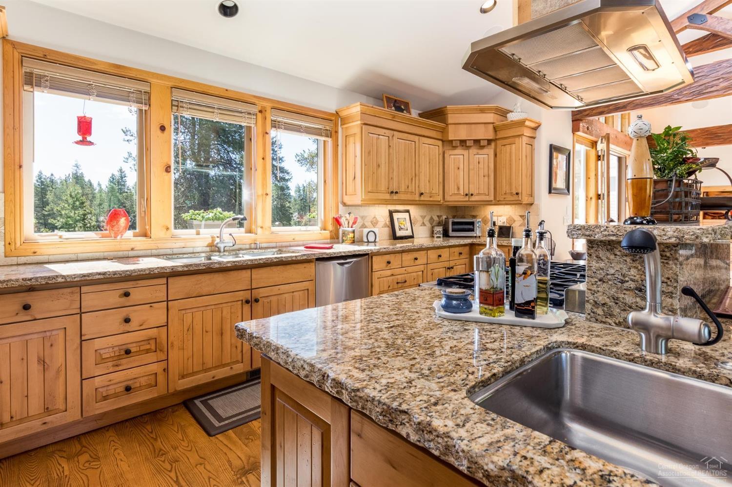 Fairway Point Villag - Residential