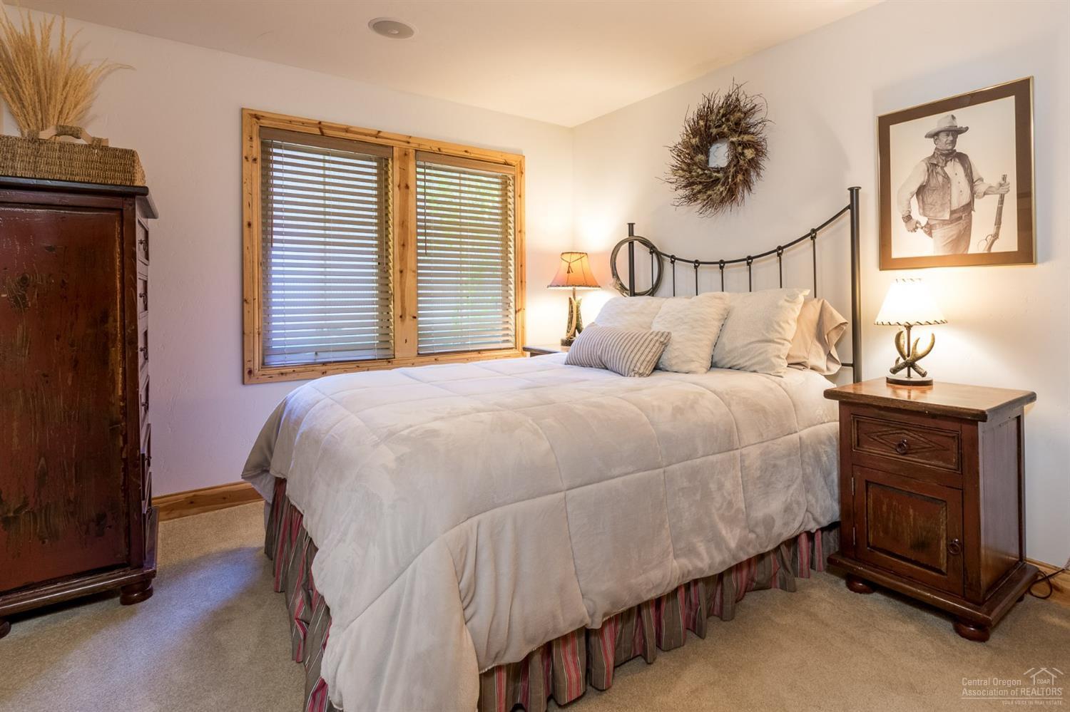 Fairway Point Villag - Residential