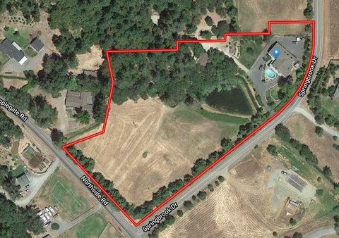 Tiny photo for 100 Springbrook Drive, Grants Pass, OR 97527 (MLS # 220211218)