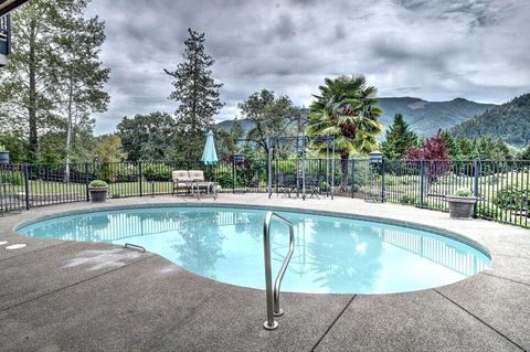 Tiny photo for 100 Springbrook Drive, Grants Pass, OR 97527 (MLS # 220211218)