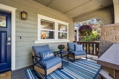 Tiny photo for 762 NW Mount Washington Drive, Bend, OR 97703 (MLS # 220227461)