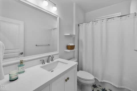 Tiny photo for 762 NW Mount Washington Drive, Bend, OR 97703 (MLS # 220227461)
