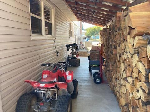 Tiny photo for 213 NW 4th Avenue, John Day, OR 97845 (MLS # 220212070)