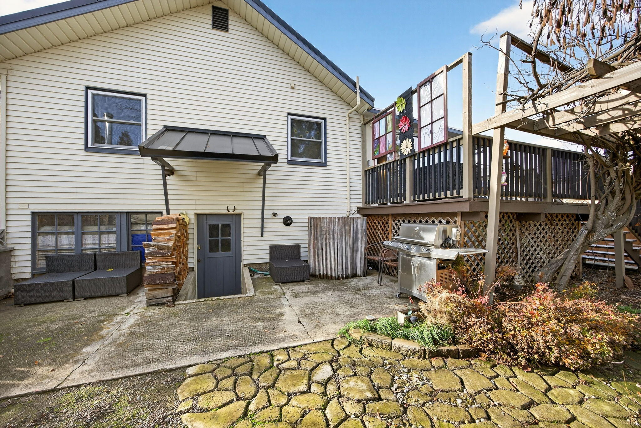 Prachts Alaska Addition - Residential