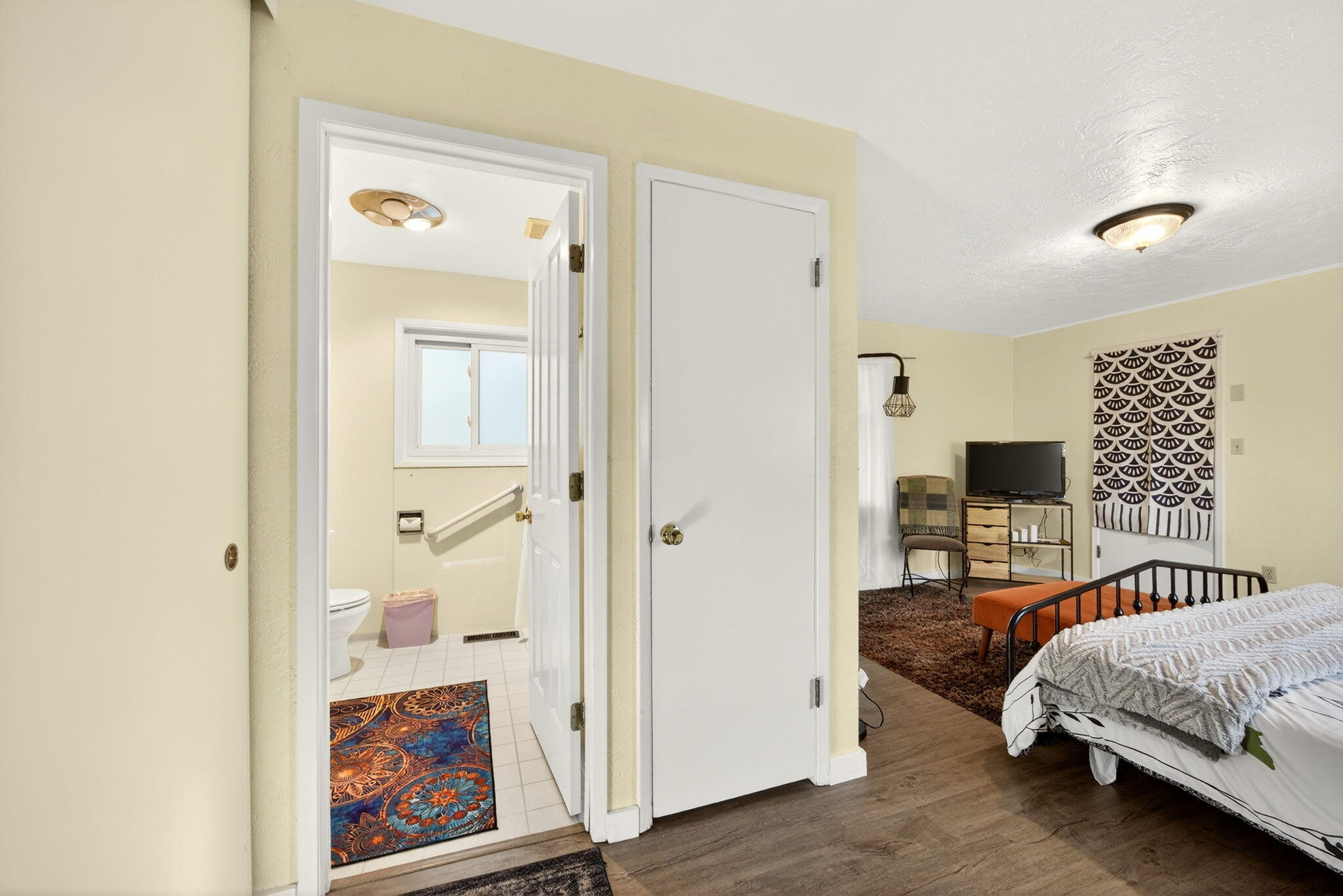 Prachts Alaska Addition - Residential