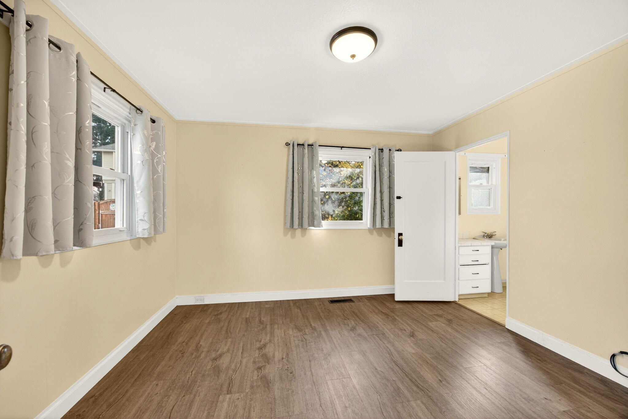 Prachts Alaska Addition - Residential