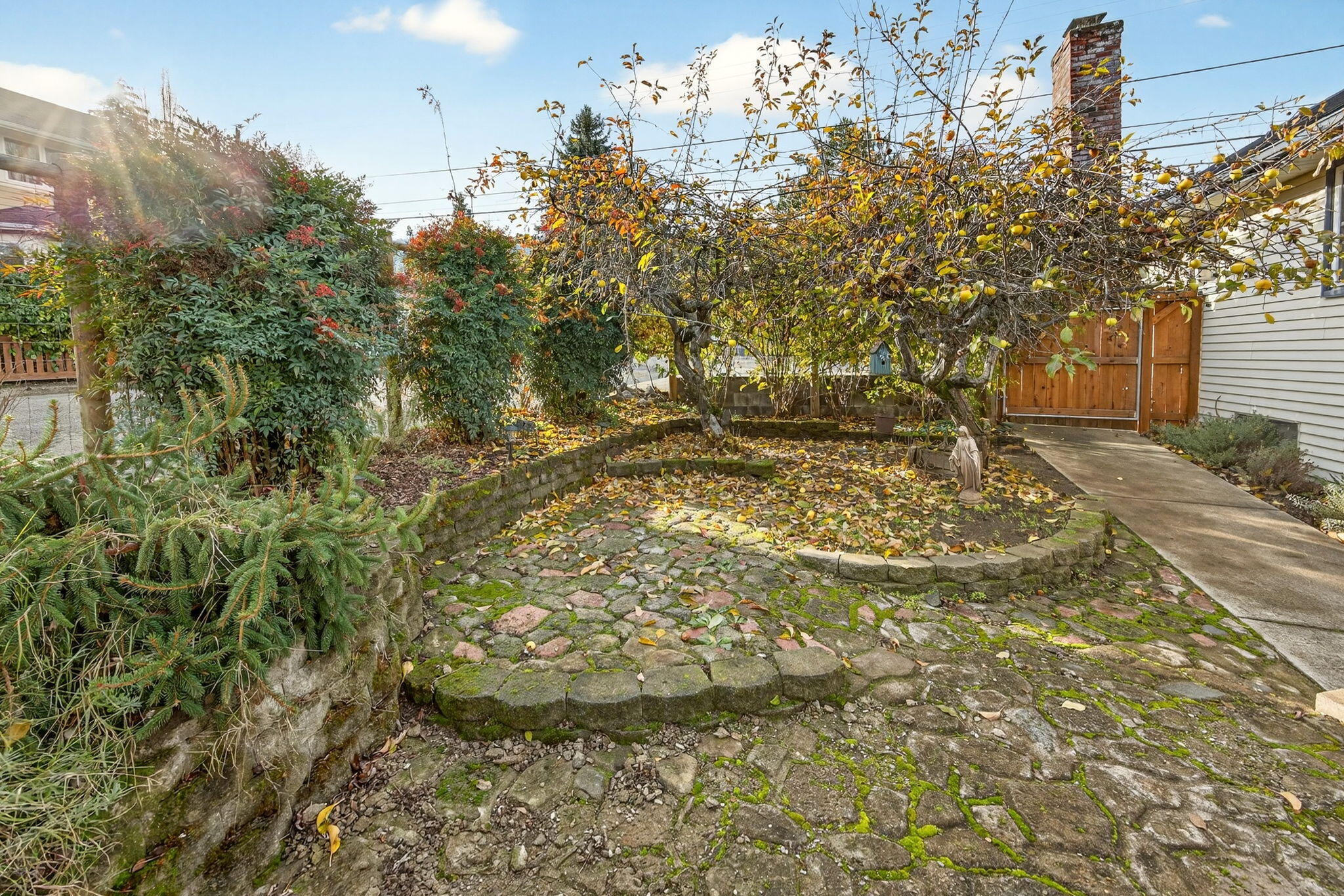 Prachts Alaska Addition - Residential