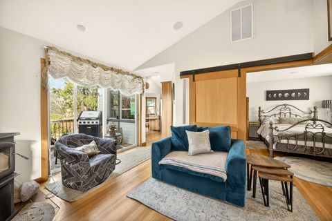 Tiny photo for 270 Morton Street, Ashland, OR 97520 (MLS # 220213317)