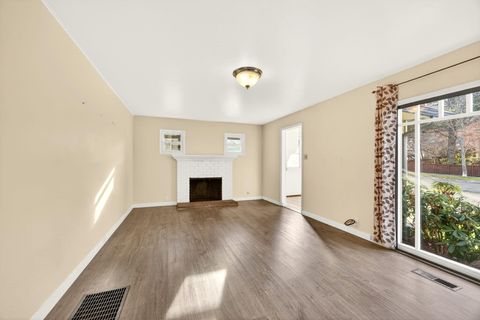 Tiny photo for 270 Morton Street, Ashland, OR 97520 (MLS # 220213317)