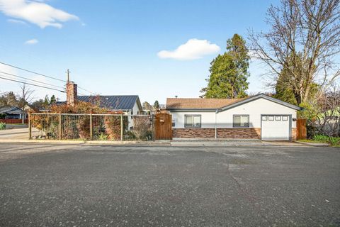 Tiny photo for 270 Morton Street, Ashland, OR 97520 (MLS # 220213317)