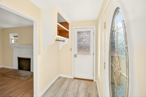 Tiny photo for 270 Morton Street, Ashland, OR 97520 (MLS # 220213317)