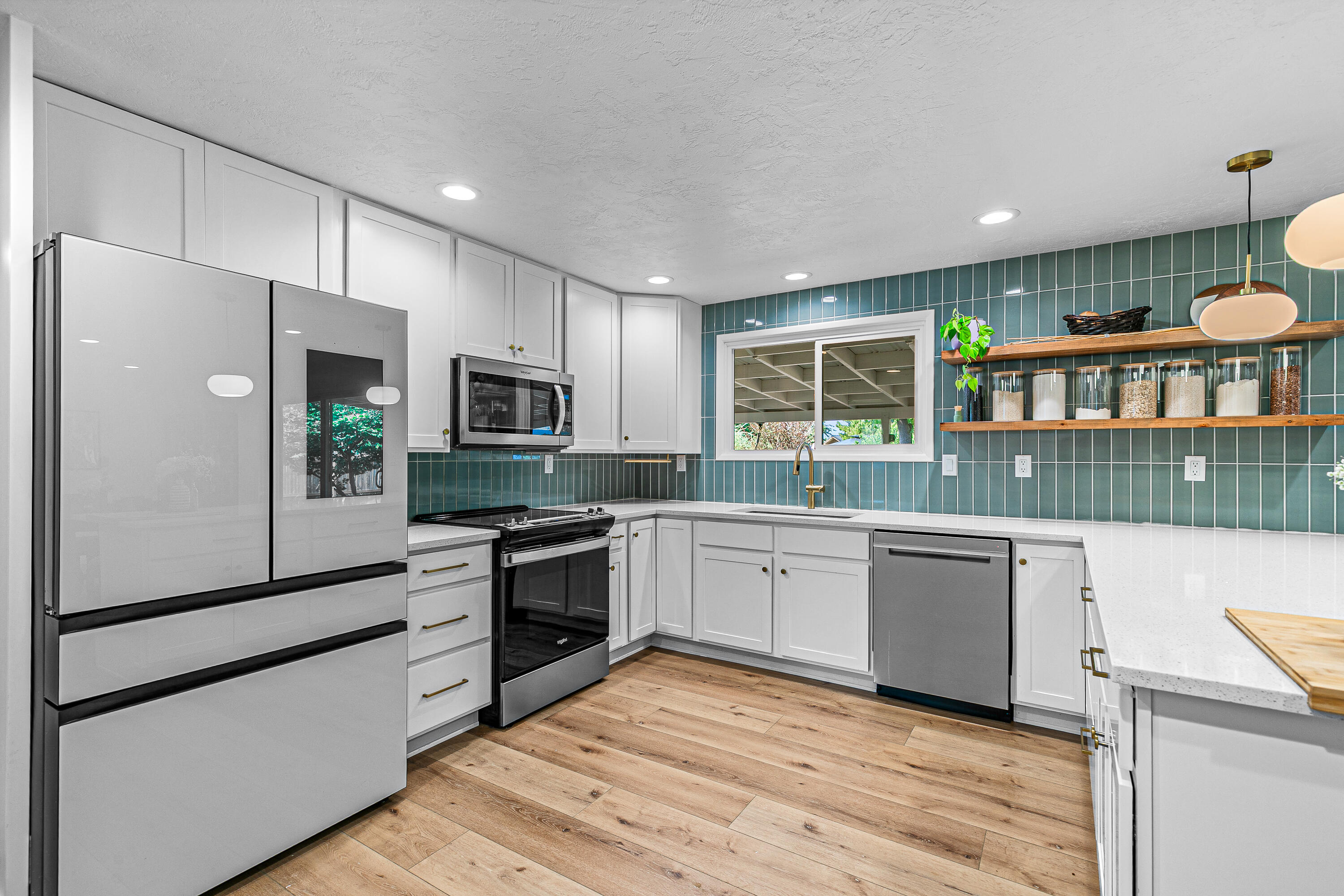 Blossom Hill Terrace Unit No 1 - Residential