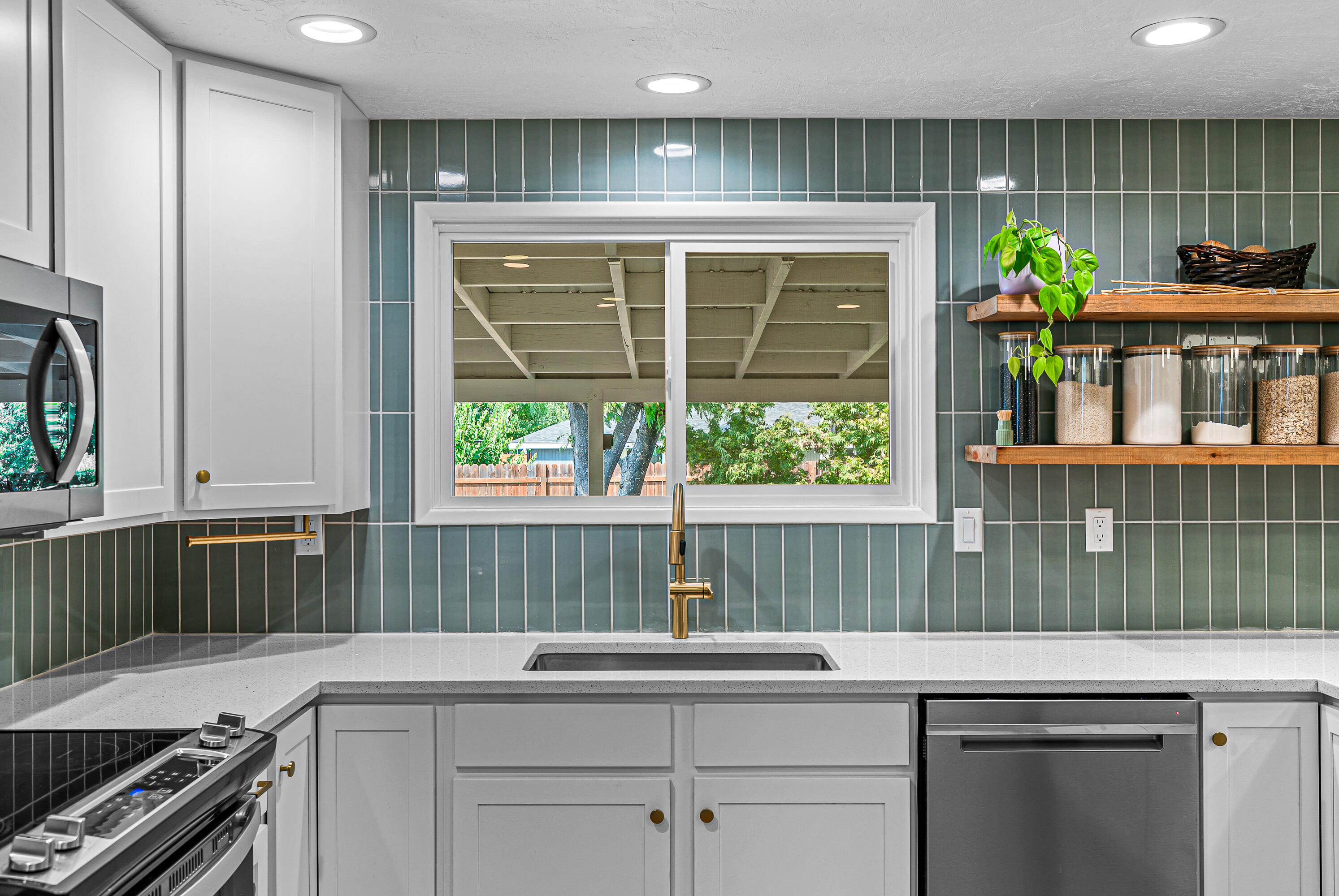 Blossom Hill Terrace Unit No 1 - Residential