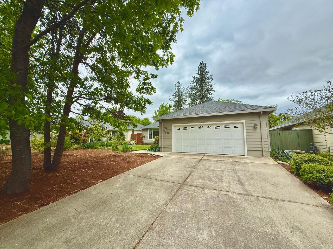 121 Rhonda Lane