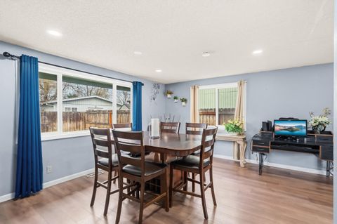 Tiny photo for 1960 Hutchins Circle, Medford, OR 97504 (MLS # 220214319)