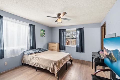 Tiny photo for 1960 Hutchins Circle, Medford, OR 97504 (MLS # 220214319)