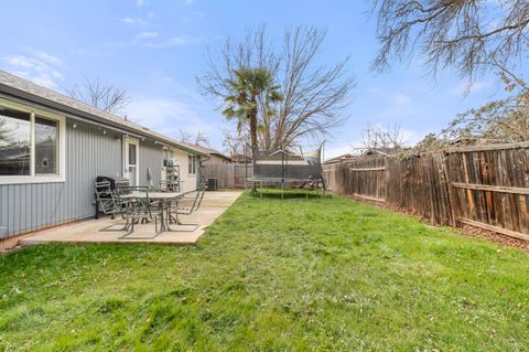 Tiny photo for 1960 Hutchins Circle, Medford, OR 97504 (MLS # 220214319)