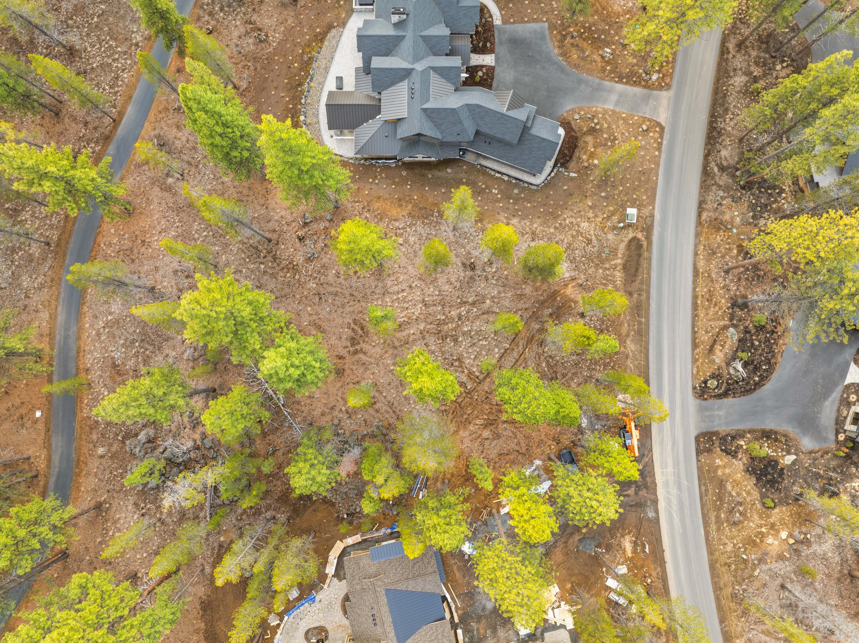 56239 Mirror Rock Loop 369