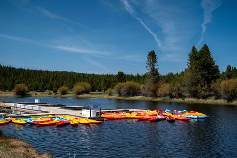 Tiny photo for 17671 Broken Top Lane, Sunriver, OR 97707 (MLS # 220221459)