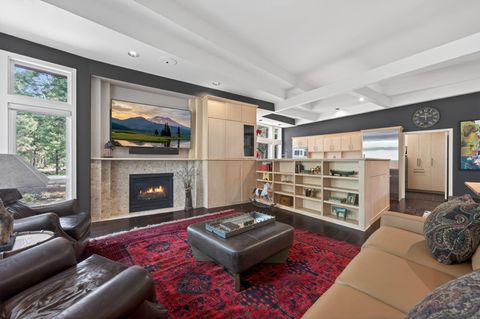 Tiny photo for 17671 Broken Top Lane, Sunriver, OR 97707 (MLS # 220221459)