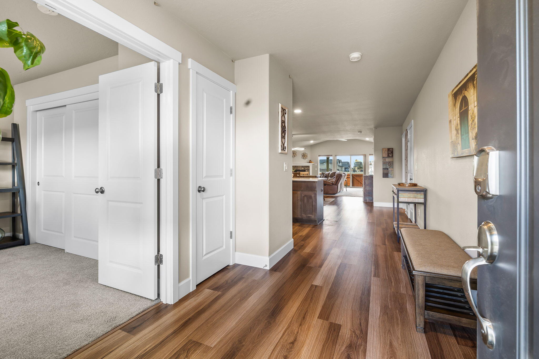 Dry Canyon - Residential