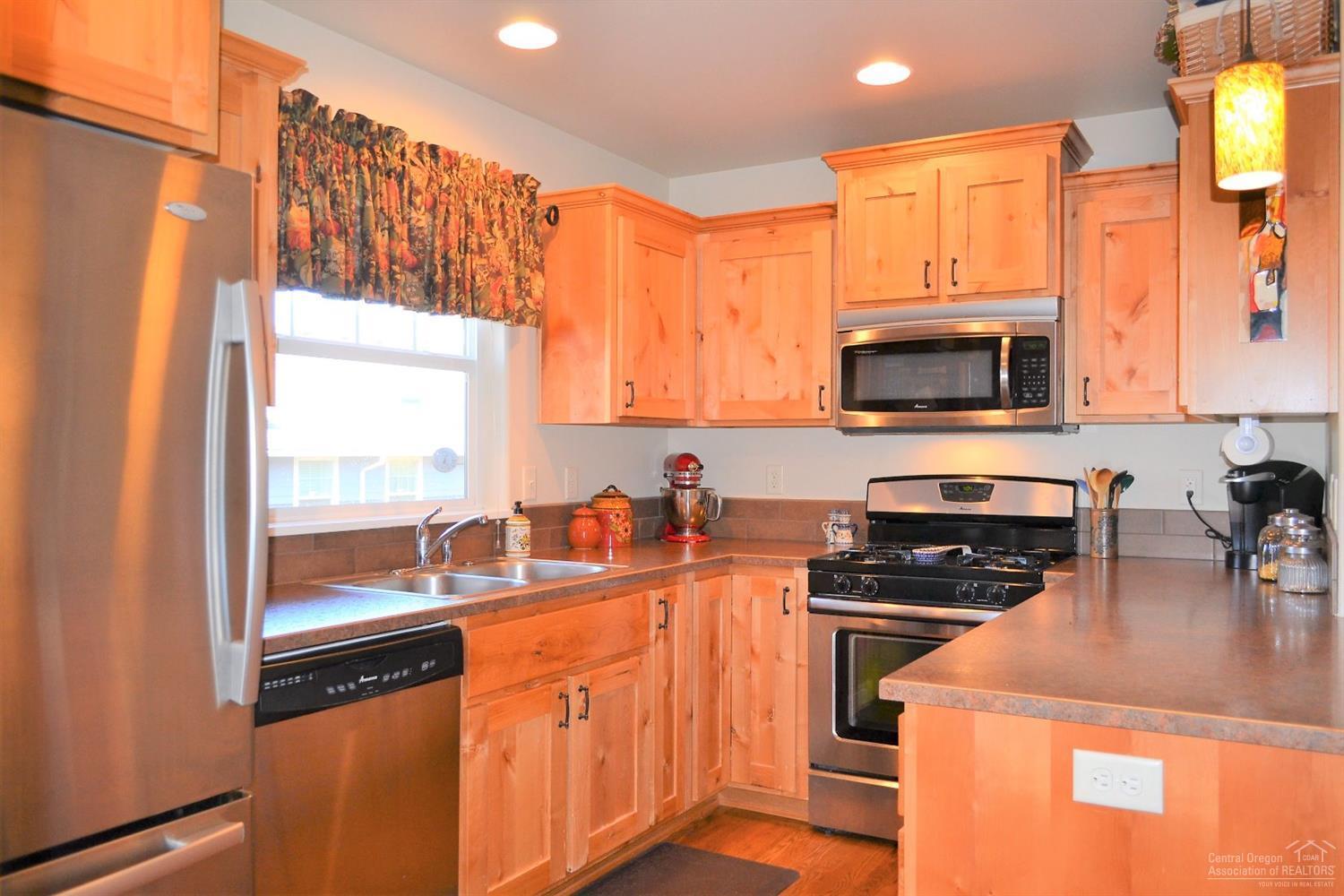 Oakview - Residential