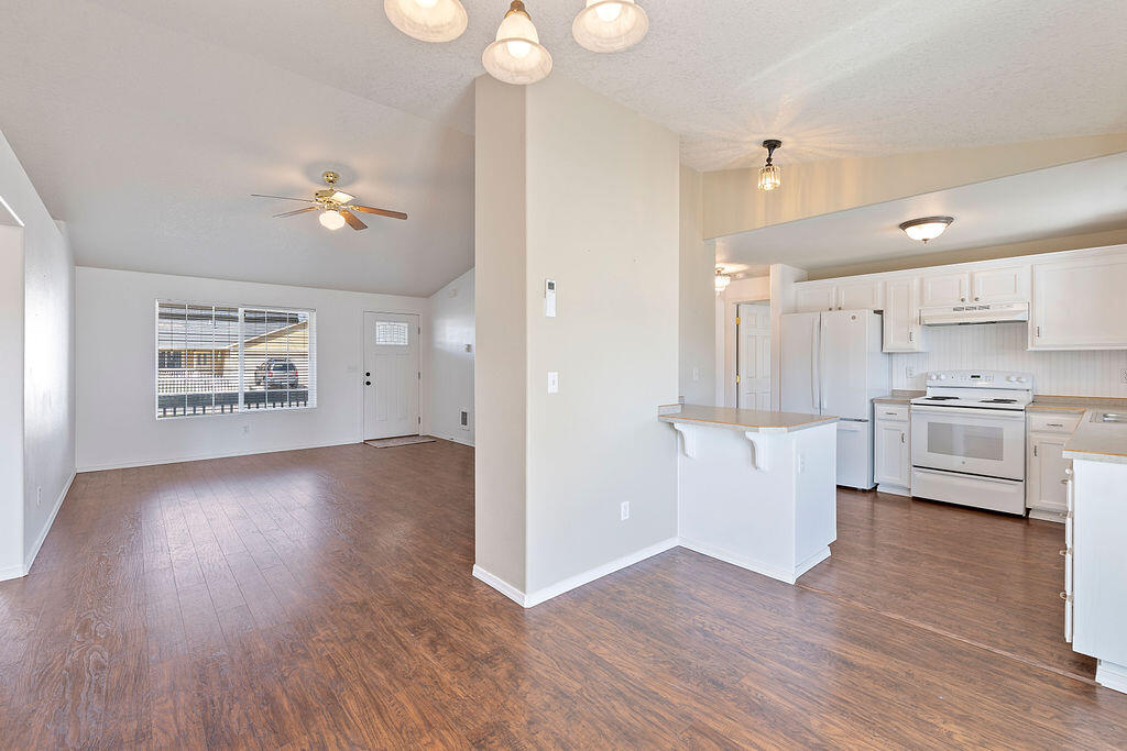 Deer Ridge - Residential