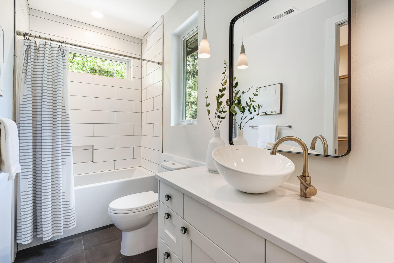 Broken Top - Residential