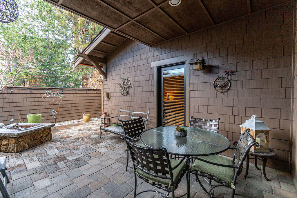 Three Pines - Residential