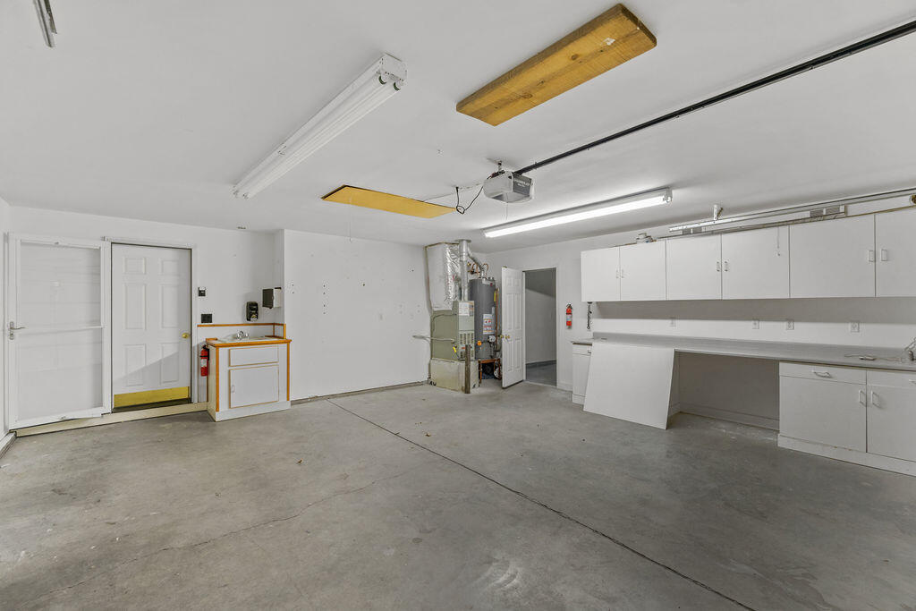 Justin Glen - Residential