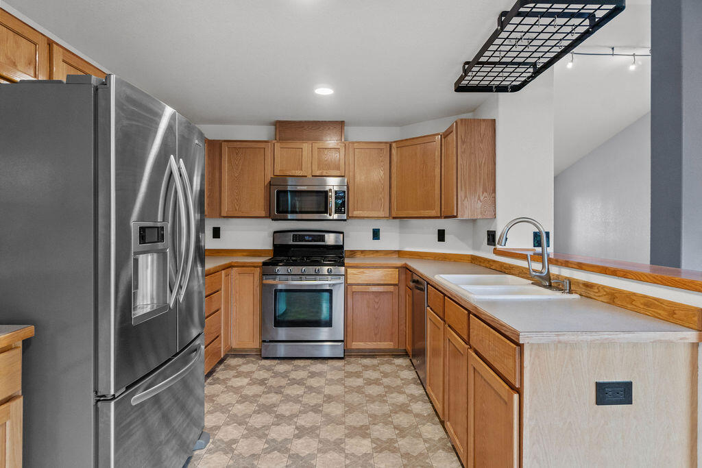 Justin Glen - Residential