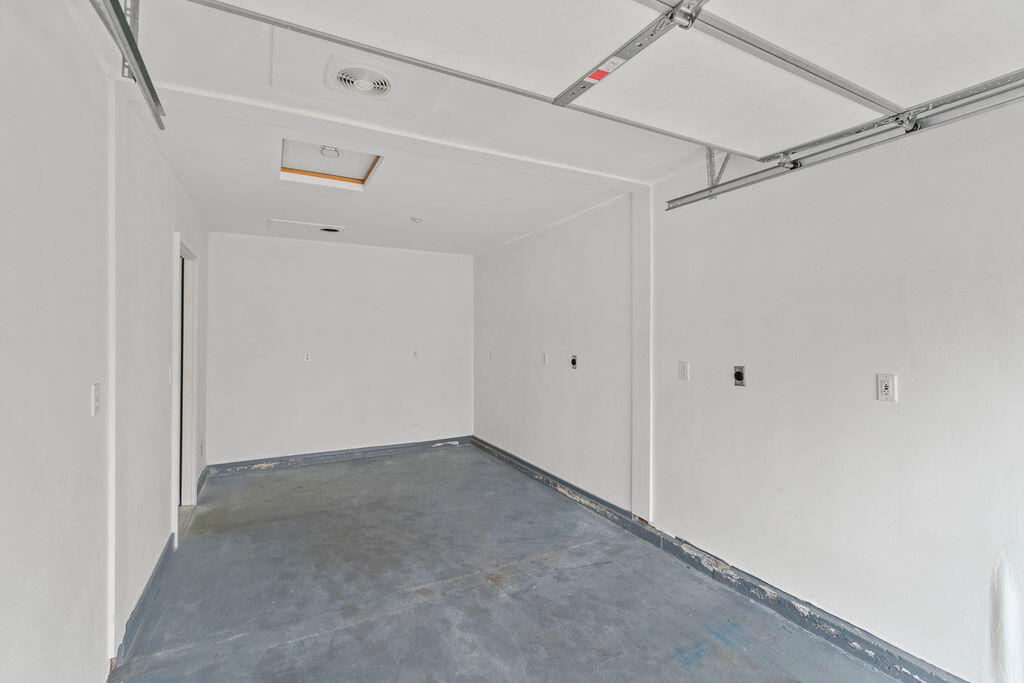 Justin Glen - Residential