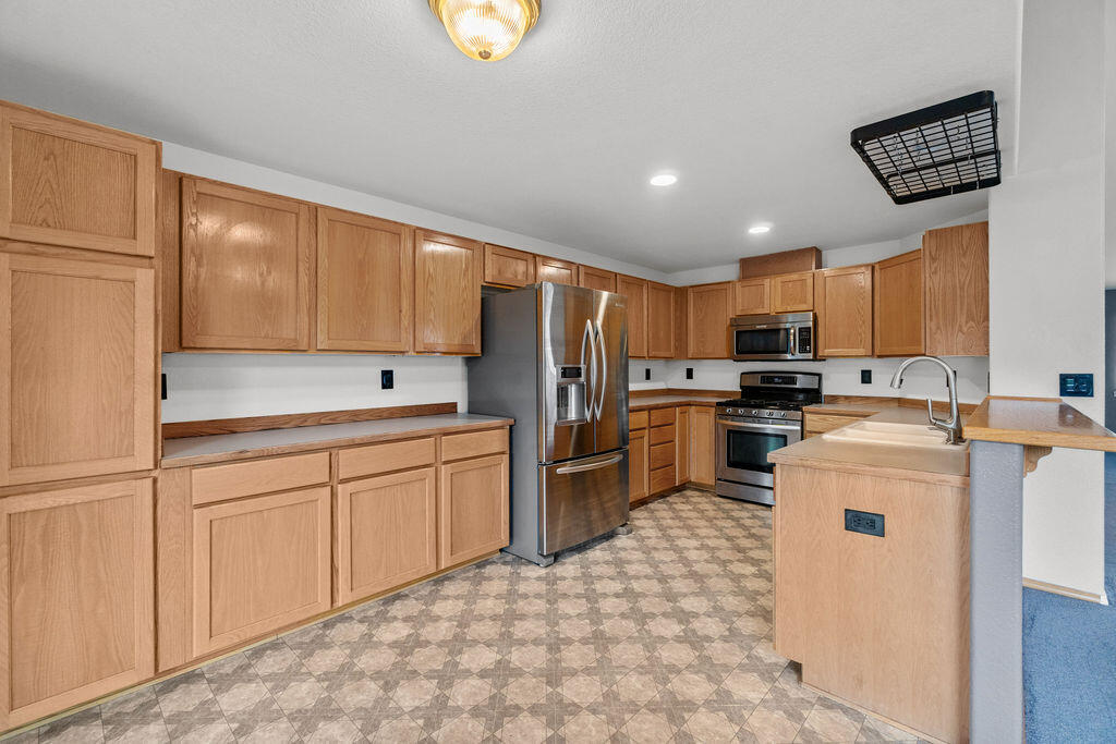 Justin Glen - Residential