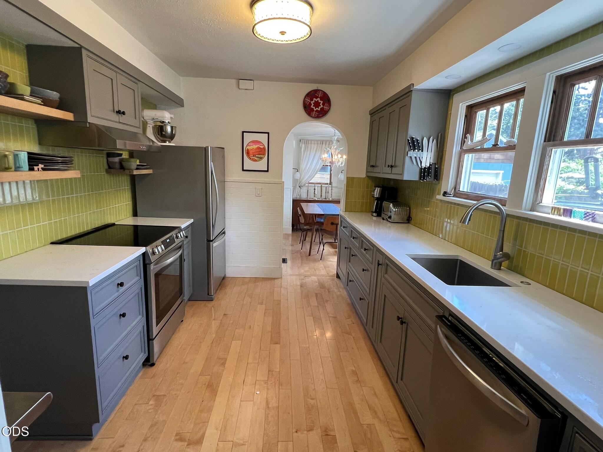 1446 NW 5th Street