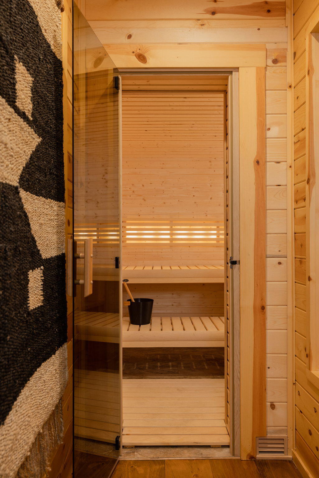 Broken Top - Residential