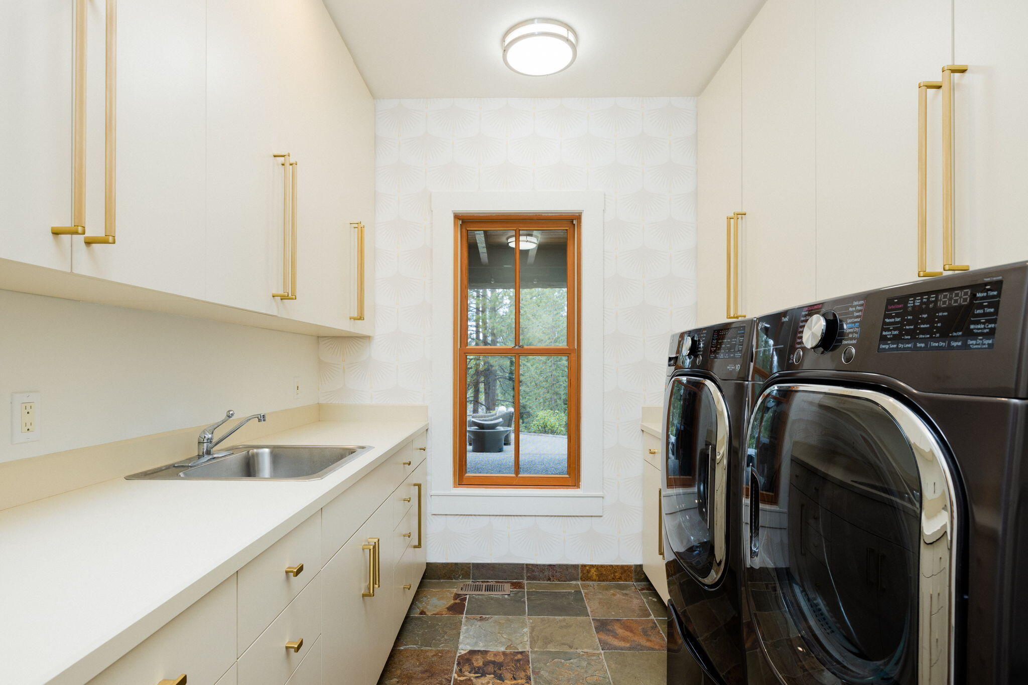 Broken Top - Residential