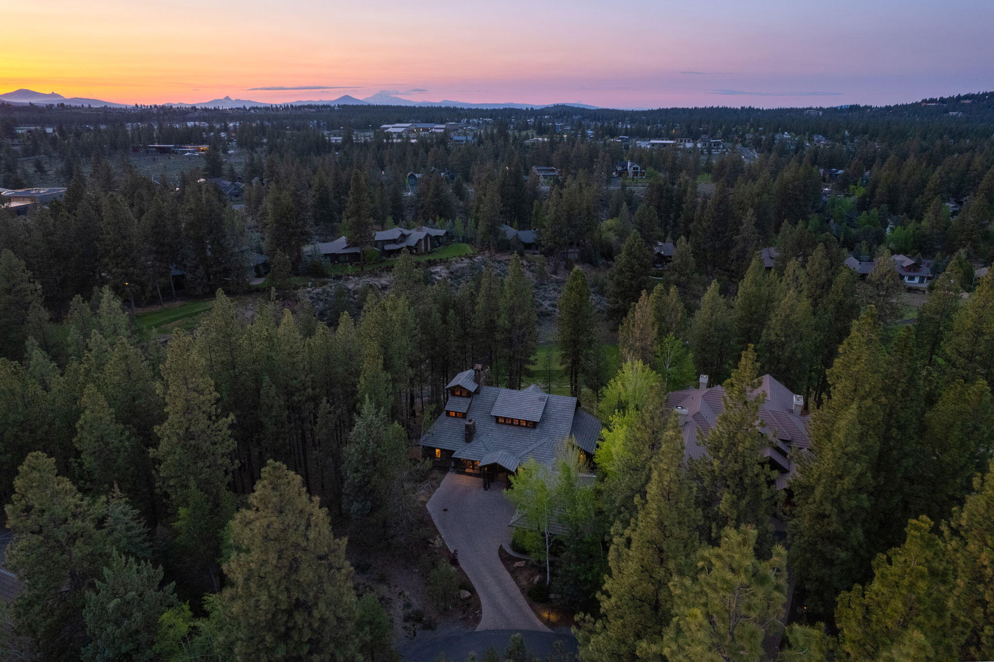 Broken Top - Residential